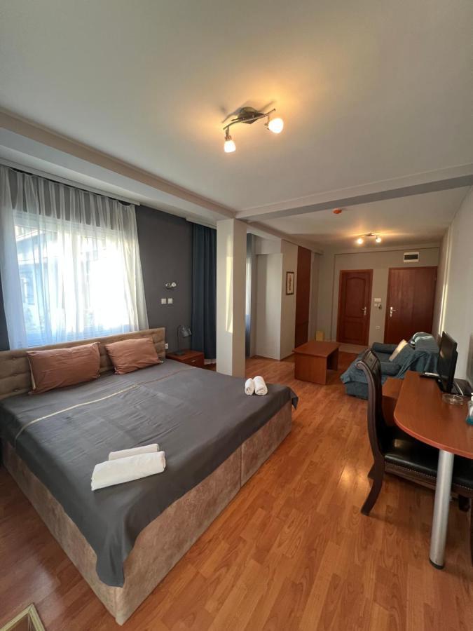 לגדין Villa Dionis מראה חיצוני תמונה